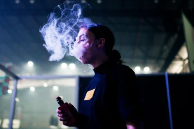 Anti-Vape Laws: Navigating the Delicate Line Between Protection and Harm